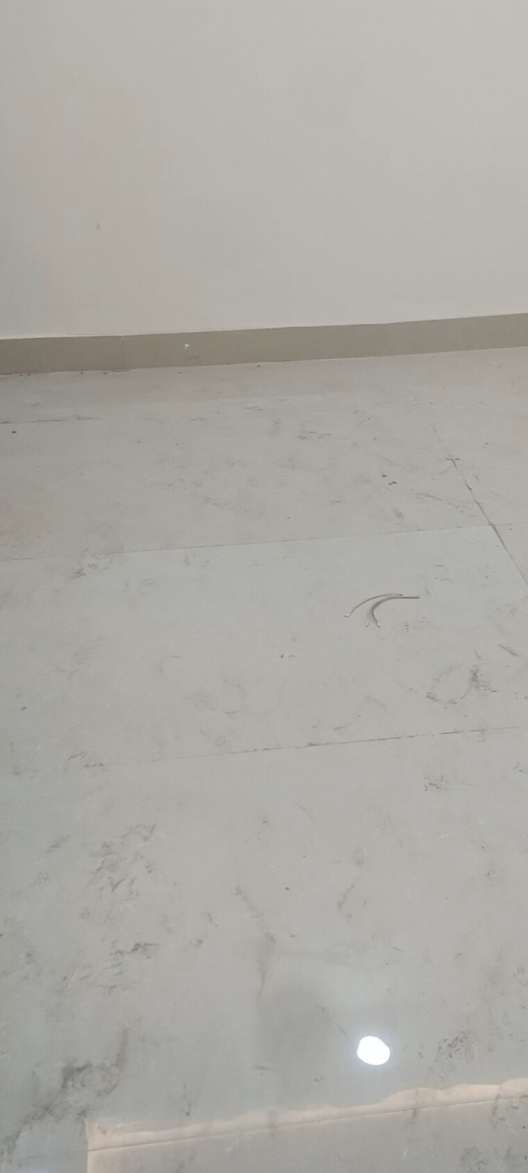 Room, rohini sector 21 3 Bedroom 1100 Sq.Ft. Builder Floor In Rohini Sector 21 Delhi 9216526