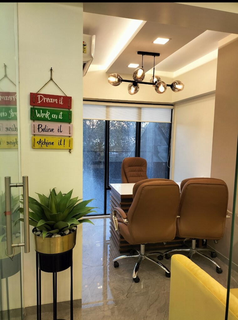 Team Area, hiranandani-gardens Commercial Office Space 702 Sq.Ft. In Powai Mumbai 9216521