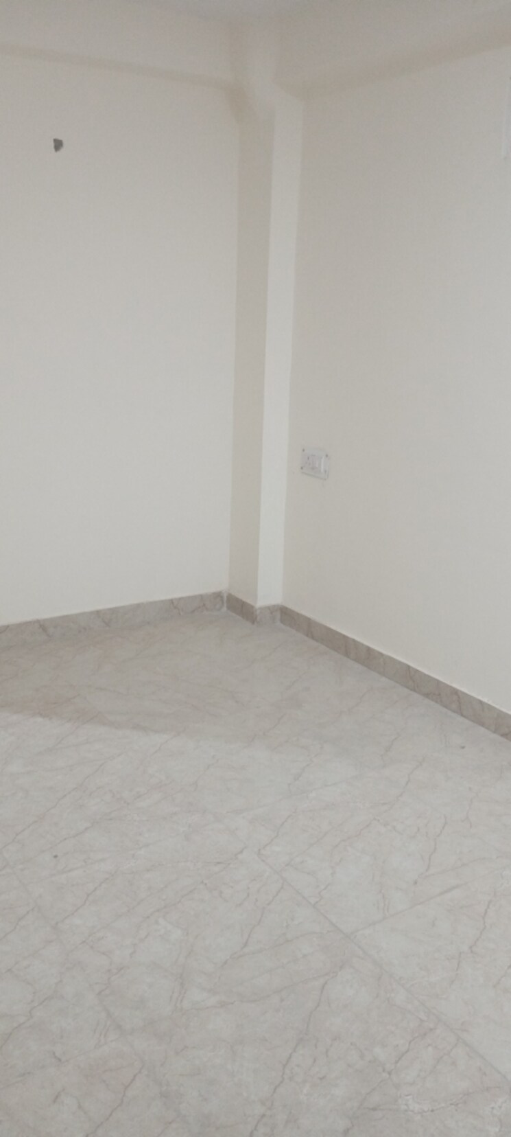 Room, sector 15 dwarka 2 Bedroom 450 Sq.Ft. Builder Floor In Sector 15 Dwarka Delhi 9216539