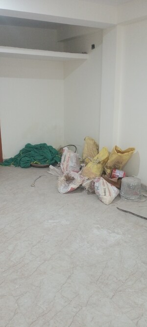 Living Room in 2 BHK Builder Floor at Sector 15 Dwarka – for Rent