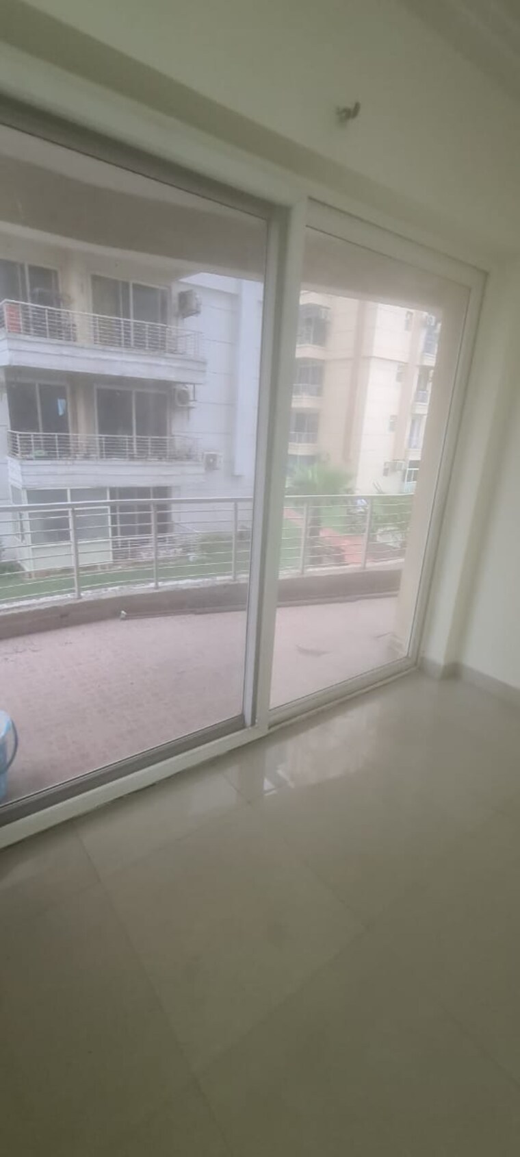 Balcony, slf-indraprastha-apartments 3 Bedroom 1035 Sq.Ft. Apartment In Sector 30 Faridabad 9216543