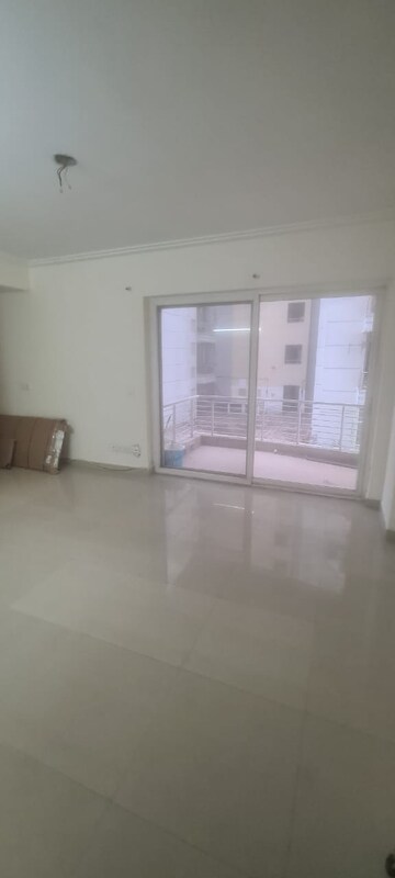 Room in 3 BHK Apartment at SLF Indraprastha Apartments, Sector 30 – for Sale