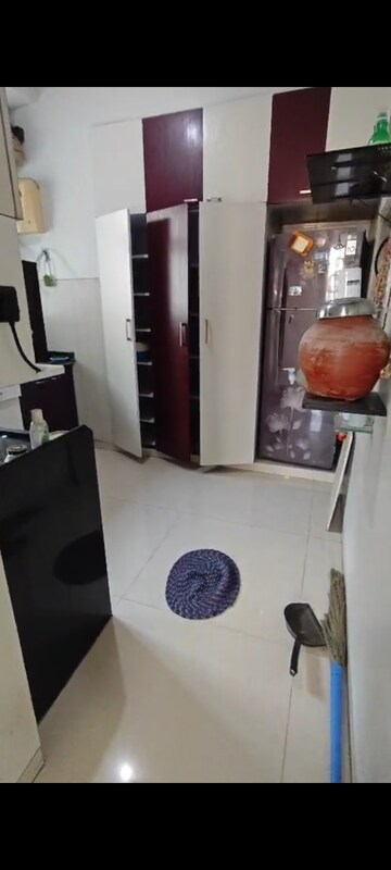 Team Area in 3 BHK Apartment at Vijay Nagari Annex, Waghbil – for Rent