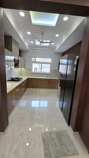 Kitchen in 3 BHK Builder Floor at Sector 28 – for Sale