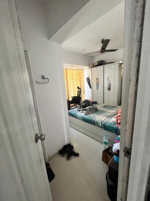 Bathroom in 3 BHK Apartment at Gardenia Apartment Santacruz, Santacruz East – for Rent