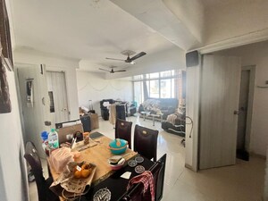 Team Area in 3 BHK Apartment at Gardenia Apartment Santacruz, Santacruz East – for Rent