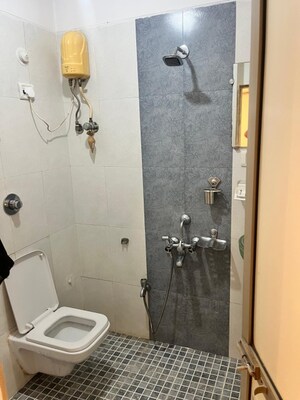 Bathroom in 3 BHK Apartment at Gardenia Apartment Santacruz, Santacruz East – for Rent