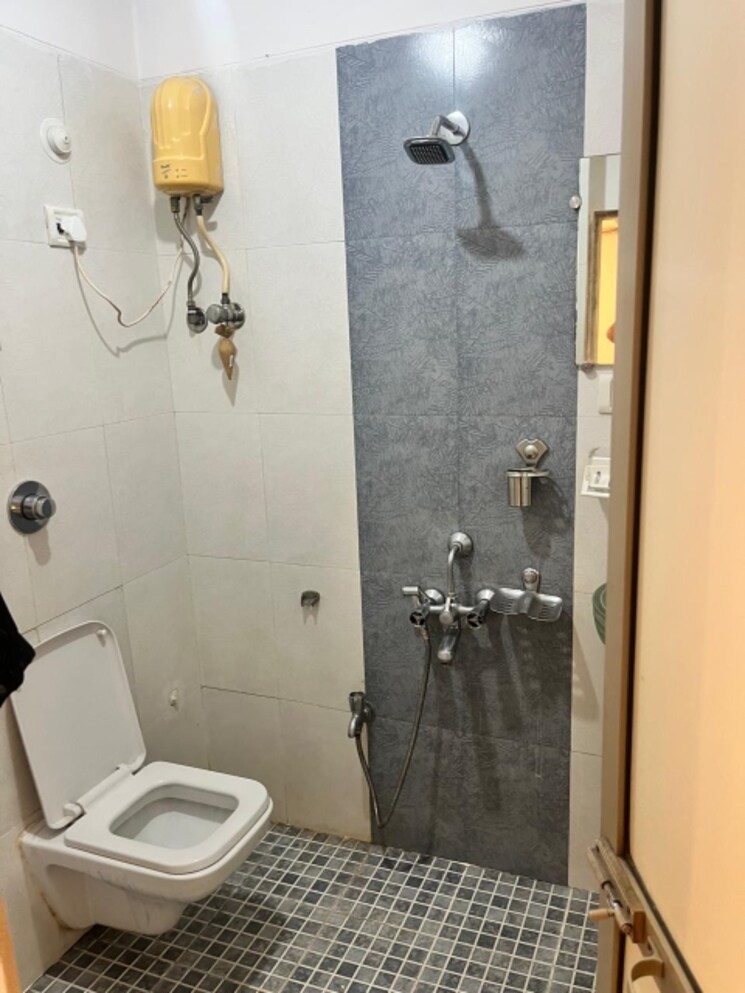 Bathroom, gardenia-apartment-santacruz 3 Bedroom 1200 Sq.Ft. Apartment In Santacruz East Mumbai 9216595