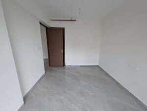 Room in 2 BHK Apartment at Hubtown Seasons, Chembur – for Rent
