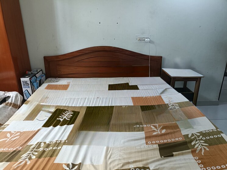 Bedroom, vip road 3 Bedroom 150 Sq.Yd. Apartment In Vip Road Zirakpur 9216621