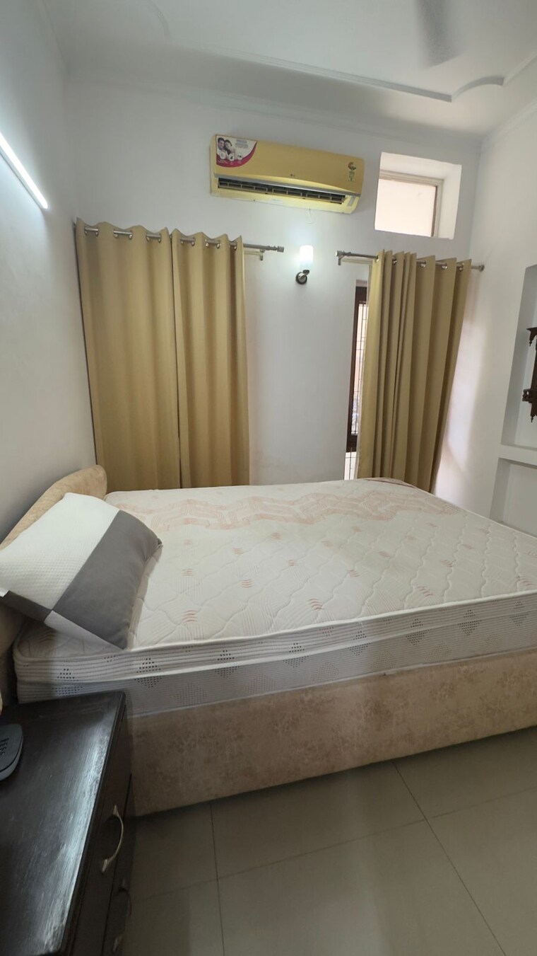 Bedroom, anand niketan 3 Bedroom 1800 Sq.Ft. Builder Floor In Anand Niketan Delhi 9216636
