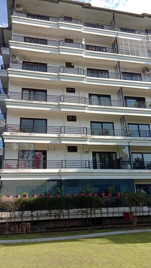 2 BHK Apartment For Sale in Mussoorie Road