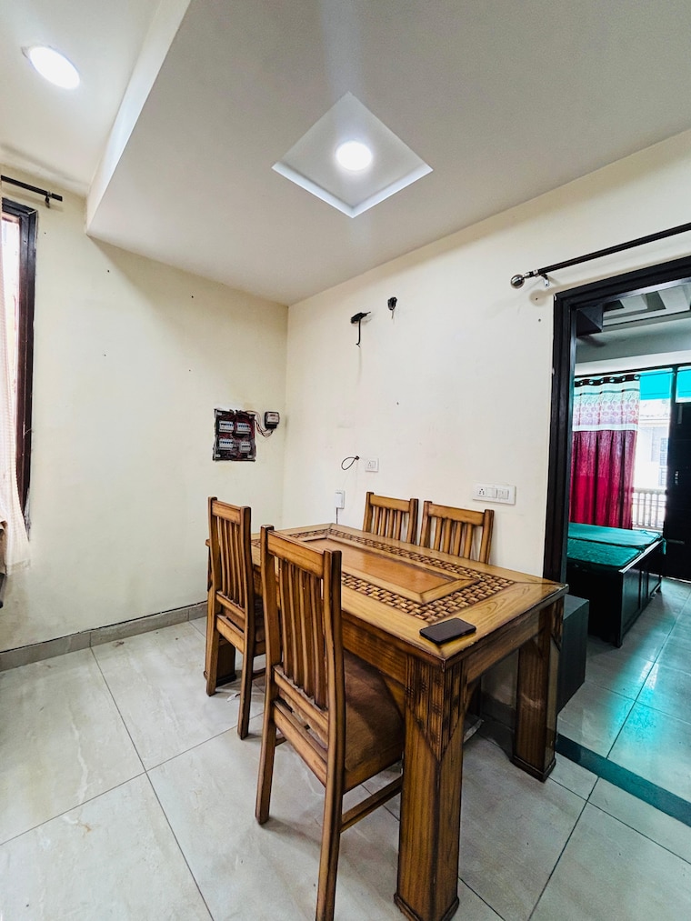 Living Room, ambala highway 3 Bedroom 150 Sq.Yd. Apartment In Ambala Highway Zirakpur 9216657