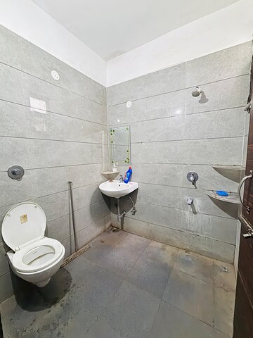 Bathroom in 3 BHK Apartment at Ambala Highway – for Rent