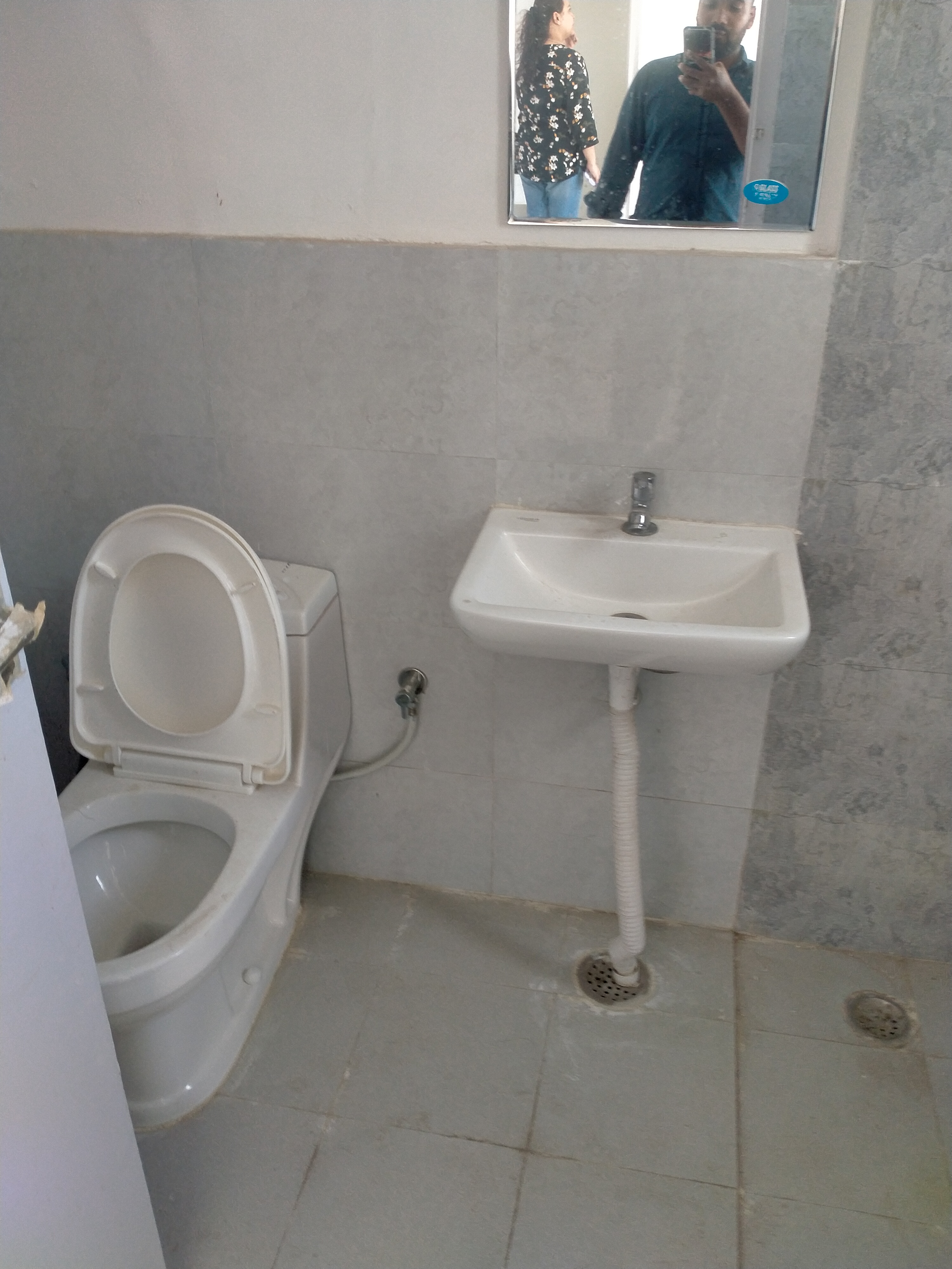 2 BHK Apartment For Rent in Suncity Avenue 76