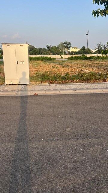  Plot For Sale in BPTP Eden Estate, Sector 81