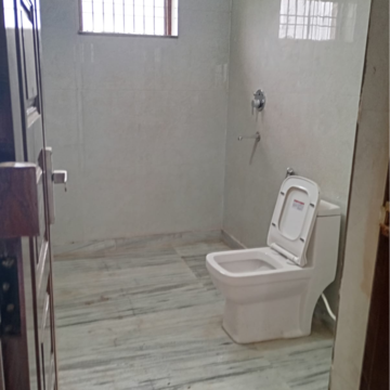 Bathroom in 2 BHK Apartment at BPTP Princess Park, Sector 86 – for Sale