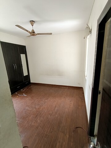 Bathroom in 2 BHK Apartment at Jaypee Greens Kosmos, Sector 134 – for Rent
