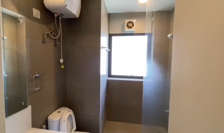 Bathroom, ireo-skyon 3 Bedroom 2045 Sq.Ft. Apartment In Sector 60 Gurgaon 9216675
