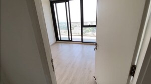 Room in 3 BHK Apartment at Ireo Skyon, Sector 60 – for Sale