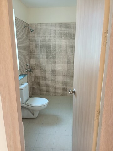 Bathroom in 3.5 BHK Apartment at Jaypee Greens Kosmos, Sector 134 – for Rent