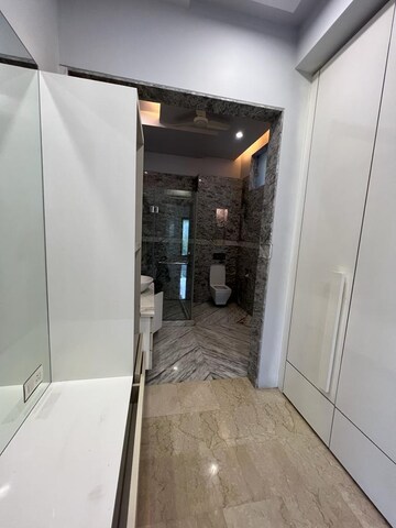 Attached Bathroom in 6+ BHK Villa at ACL Apartment, Vasant Kunj – for Rent