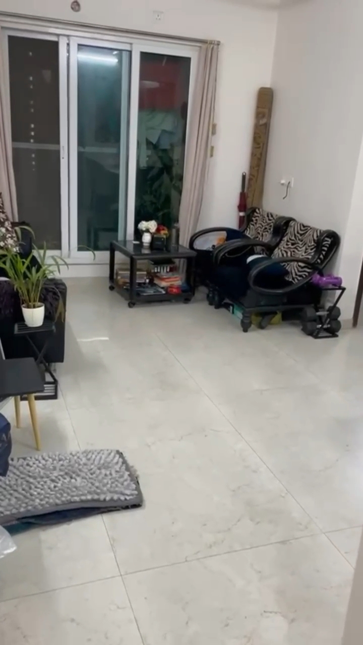 2 BHK Apartment For Rent in Dosti West County