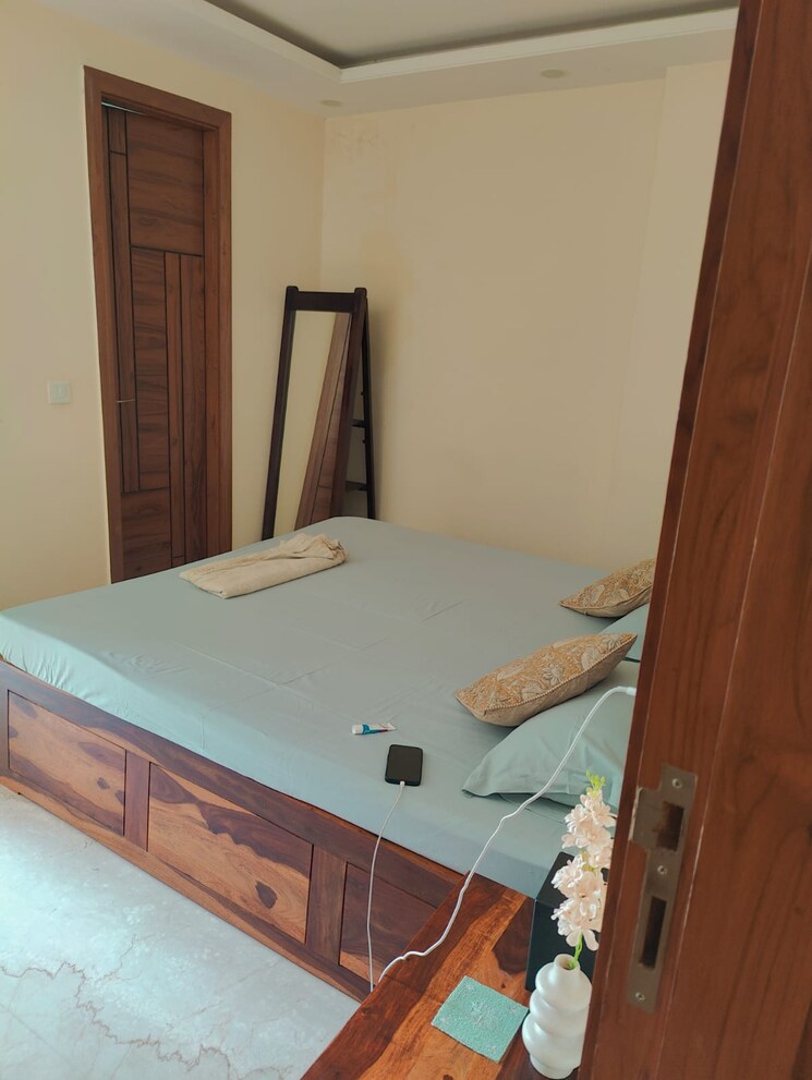 Bedroom, lajpat nagar 2 Bedroom 990 Sq.Ft. Builder Floor In Lajpat Nagar Delhi 9216796