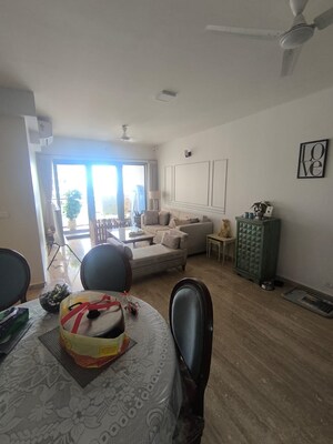 Living Room in 2.5 BHK Apartment at Imperial Heights Goregaon West, Goregaon West – for Rent