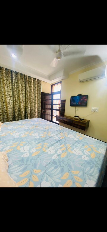 Bedroom in 2 BHK Apartment at Surya Towers Zirakpur, Lohgarh – for Rent