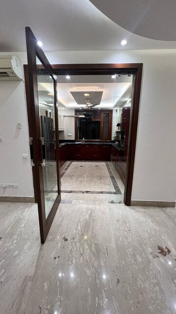  3 BHK Builder Floor at Boutique Residential Apartments B-228, Greater Kailash I – for Rent