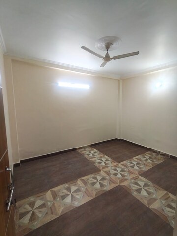 Room in 2 BHK Independent House at Chattarpur – for Rent