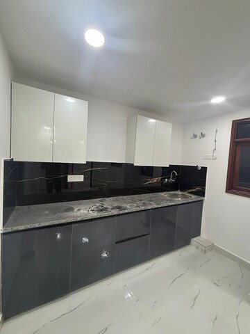 1 BHK Builder Floor For Rent in Chattarpur