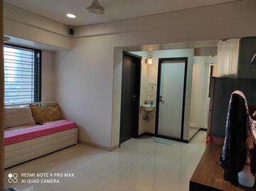 Bedroom in 1 BHK Apartment at Lower Parel West – for Sale