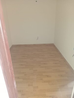 Room in 5 BHK Apartment at Rajaji Nagar – for Sale