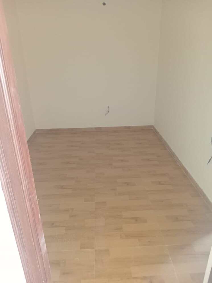 Room, rajaji nagar 5 Bedroom 3840 Sq.Ft. Apartment In Rajaji Nagar Bangalore 9216850