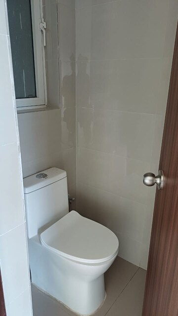 Bathroom in 2 BHK Apartment at Kalpataru Paramount, Kapur Bawdi – for Rent