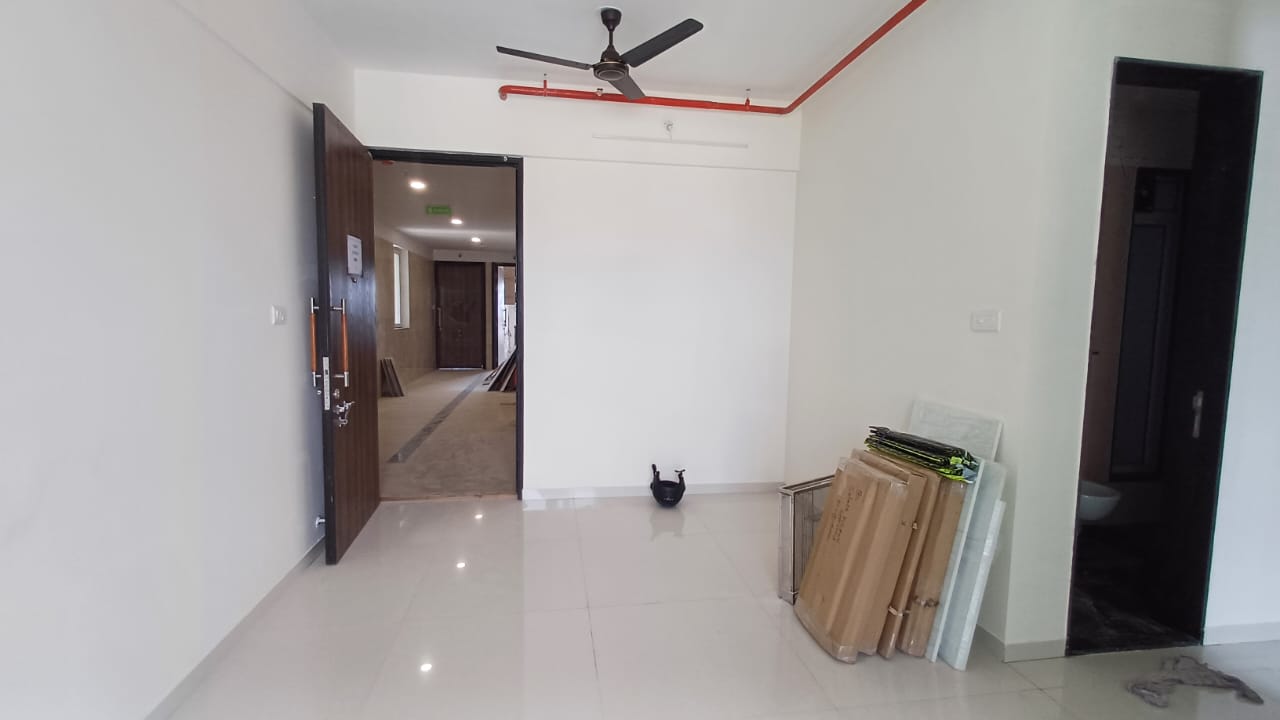 2 BHK + Pooja Room Apartment For Rent in Sheth Zuri