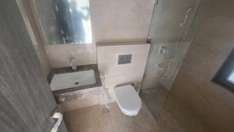 Bathroom, piramal-mahalaxmi 3 Bedroom 1451 Sq.Ft. Apartment In Mahalaxmi Mumbai 9216874