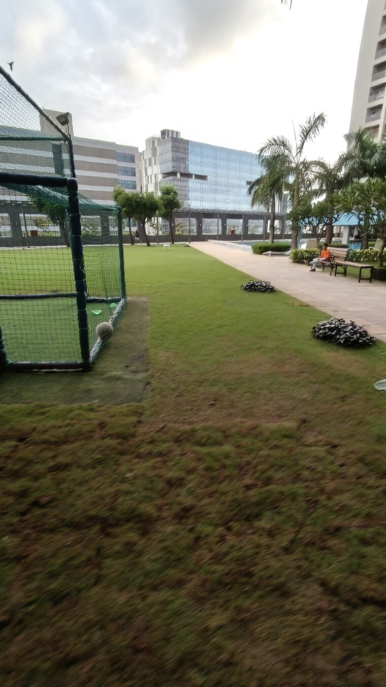 Garden, lodha-fiorenza 2 Bedroom 878 Sq.Ft. Apartment In Goregaon East Mumbai 9216888