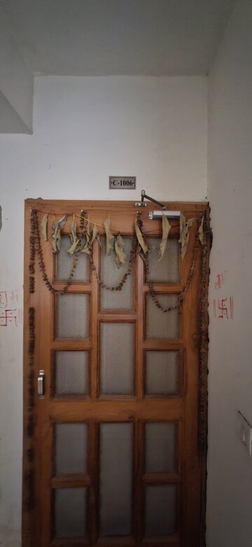 3 BHK Apartment at RG Euphoria, Vrindavan Yojna – for Rent