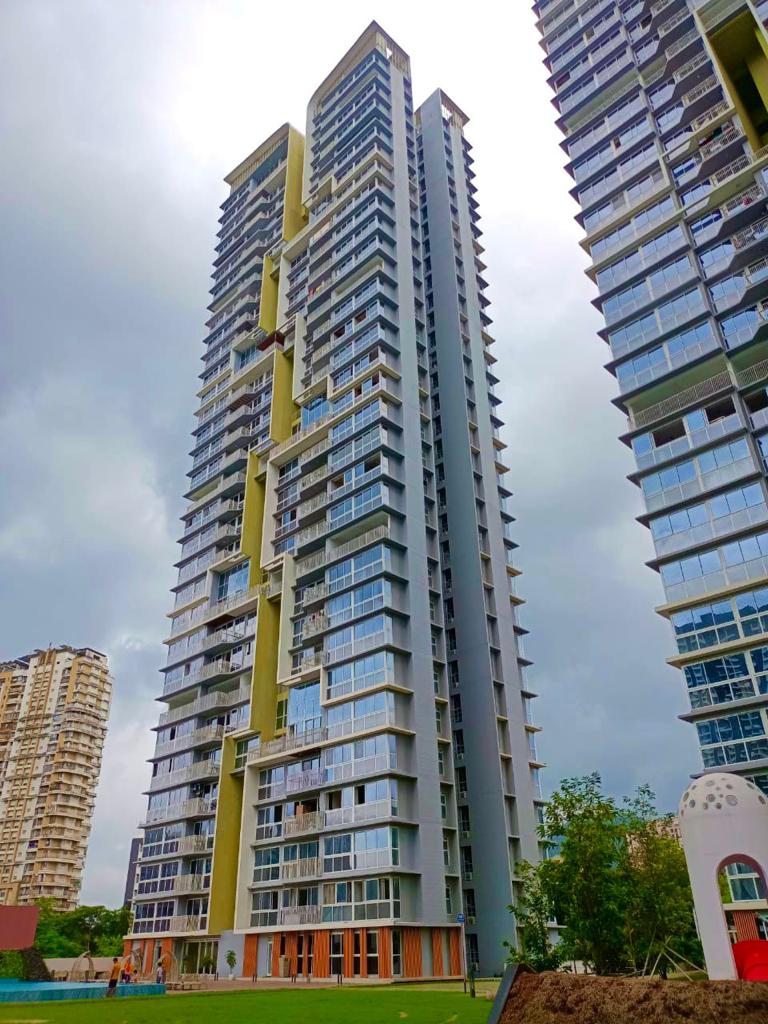 3 BHK Apartment For Sale in Tata Serein