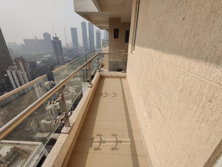 Balcony, indiabulls-sky-forest 3 Bedroom 2126 Sq.Ft. Apartment In Lower Parel Mumbai 9216931