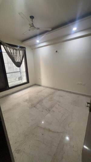 Bedroom in 6+ BHK Independent House at Punjabi Bagh West – for Sale