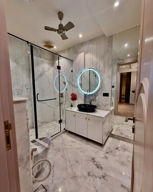 Bathroom in 3.5 BHK Builder Floor at Derawal Nagar – for Sale