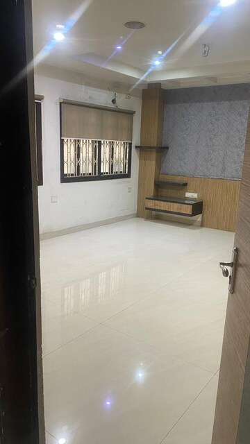 Room in  Office Space at Rajendra Nagar – for Rent