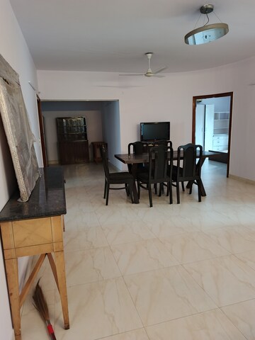 3 BHK Builder Floor For Rent in Defence Colony