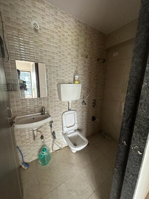 Bathroom in 2 BHK Apartment at Shah Royale, Kharghar Sector 4 – for Sale