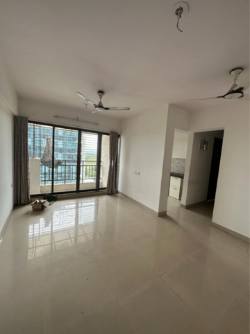 Room in 2 BHK Apartment at Shah Royale, Kharghar Sector 4 – for Sale