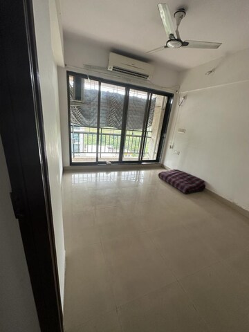 Room in 2 BHK Apartment at Shah Royale, Kharghar Sector 4 – for Sale